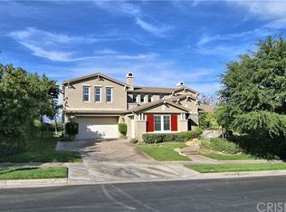 26534 Black Oak Dr, Valencia, CA 91381