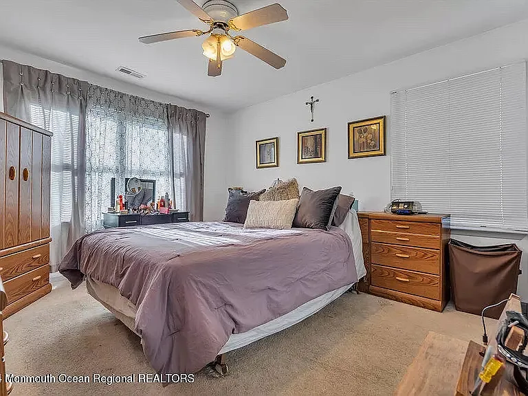 1725 3rd Ave — Photo 27