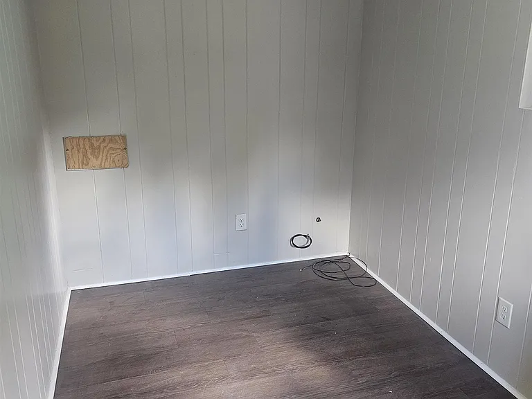 3477 Kimball Ave — Photo 4