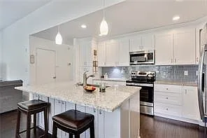 1012 Knightsbridge Rd NW — Photo 7
