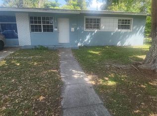 4641 SW 35th St, West Park, FL 33023