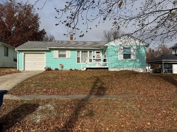 205 E Van Buren St, Gallatin, MO 64640