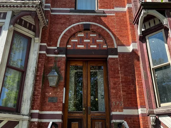 572 Madison Ave, Albany, NY 12208