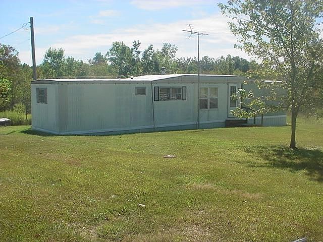 1st image of 110 Vinson Ln