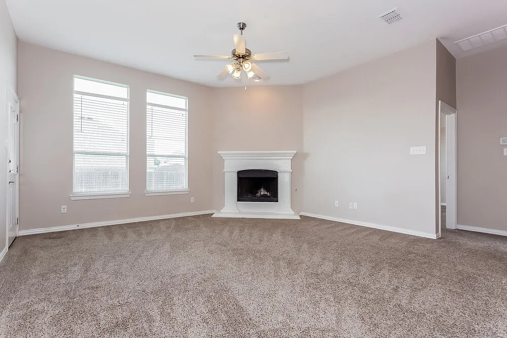Building Photo - 4613 Daisy Leaf Dr
