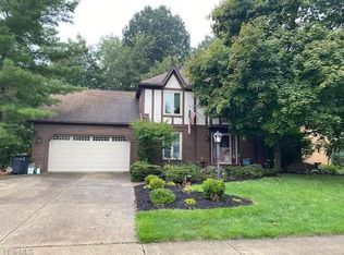 20609 Wildwood Ln, Strongsville, OH