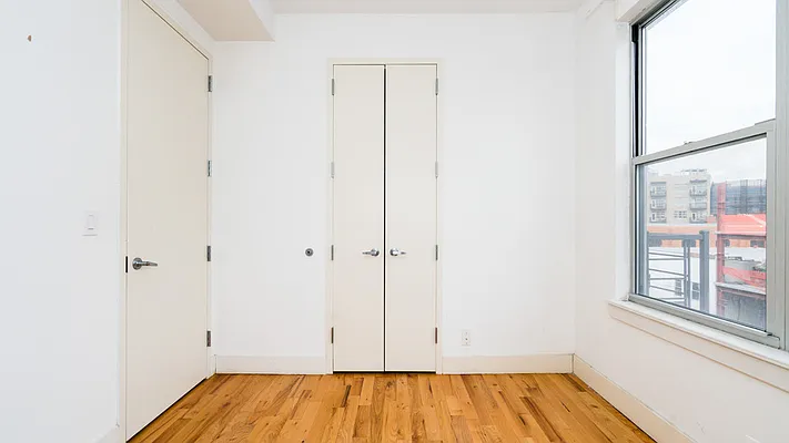 Rented by Nooklyn NYC LLC | media 24