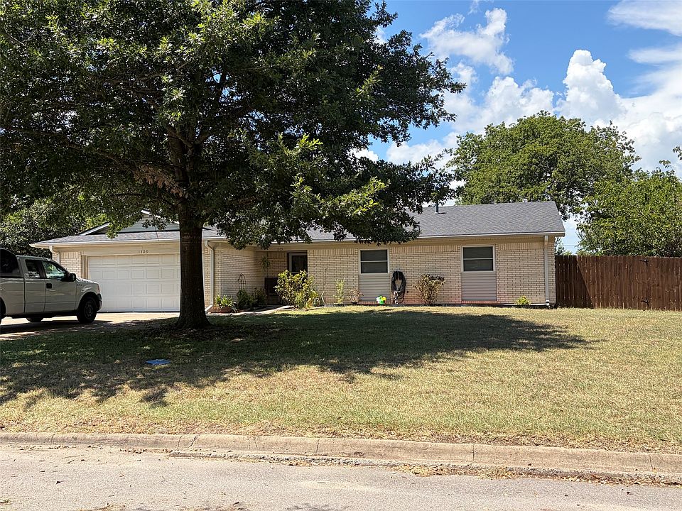 1st image of 1309 Tamarisk Dr