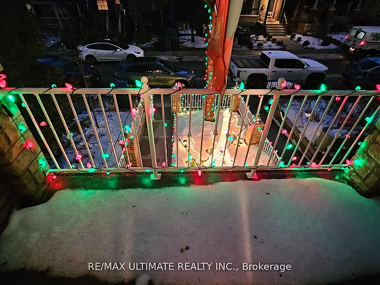 389 Westmoreland Ave N #2 — Photo 12