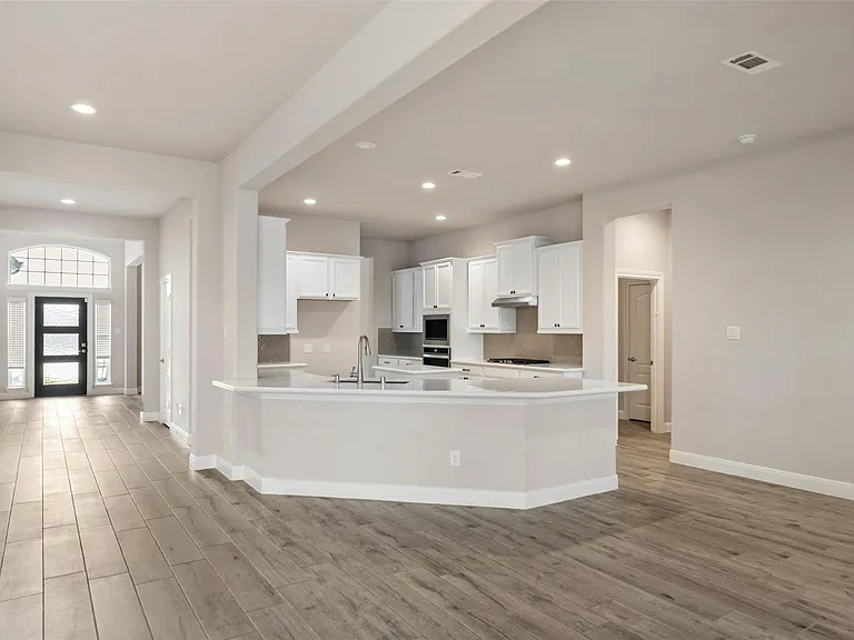 1524 N Blue Bonnet Ln — Photo 17