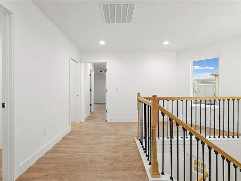 3708 Lighthouse Pointe — Photo 18