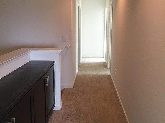 4th image of 37521 Willow St