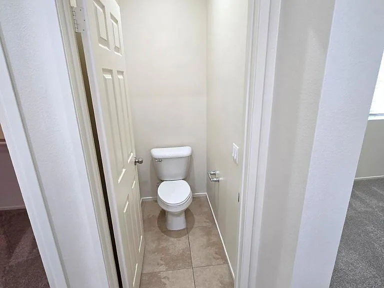 3319 N Ventura Rd — Photo 19
