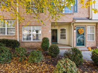 25 Gate House Ct, Morristown, NJ 07960