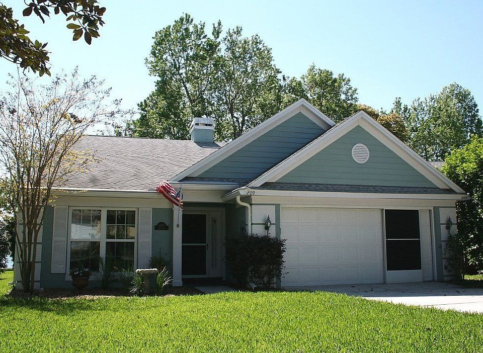 For Sale: 209 Oak Park Place, Casselberry, FL 32707