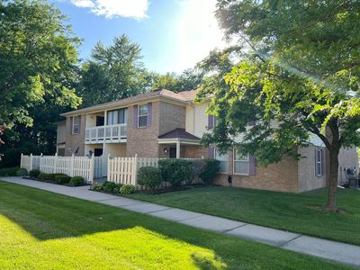 61121 Greenwood Dr, South Lyon, MI, 48178