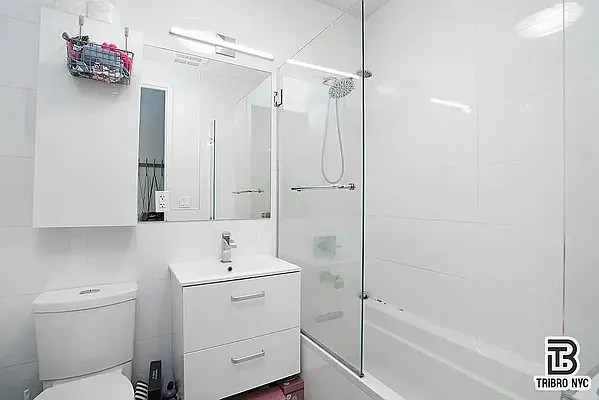 37 Monroe Street #3A