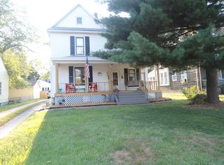 661 S Diamond St, Jacksonville, IL 62650