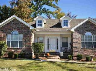306 Madison Village Dr, Benton, AR 72015