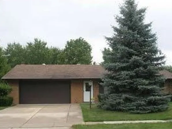 621 Hillcrest Ave, Findlay, OH 45840