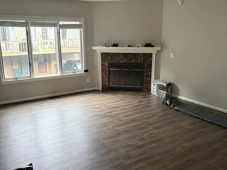 350 University Ave #2 — Photo 12