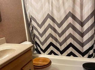 15201 E 1050th Rd, Effingham, IL 62401