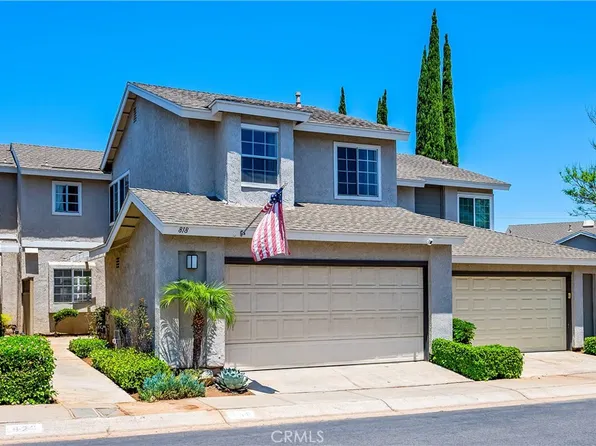 818 Live Oak Pl, Corona, CA 92882