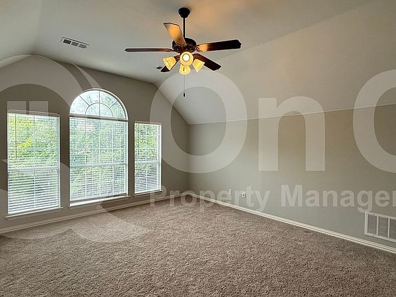 5th image of 4536 Brenda Dr