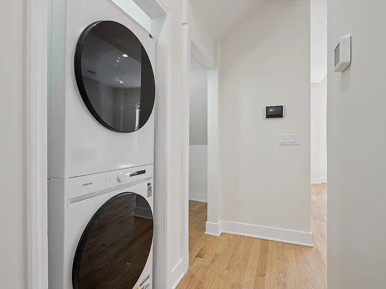 2002 W Huron St #1F — Photo 14