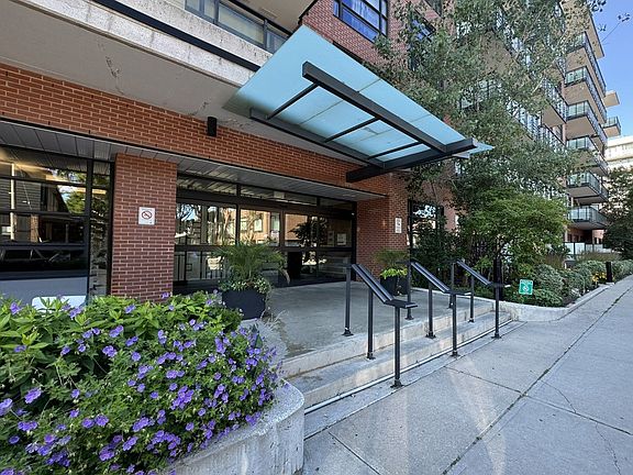 4th image of 88 Colgate Ave #Penthouse 732