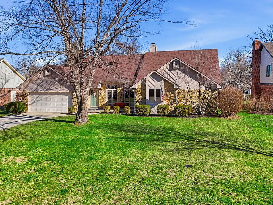 1st image of 520 Currant Dr