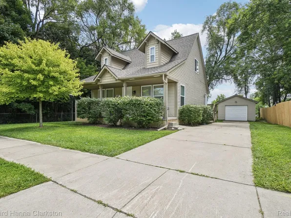 37 Poplar Ave, Pontiac, MI 48342