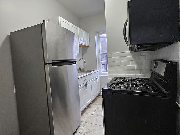 4th image of 73 Carnegie Ave #C4