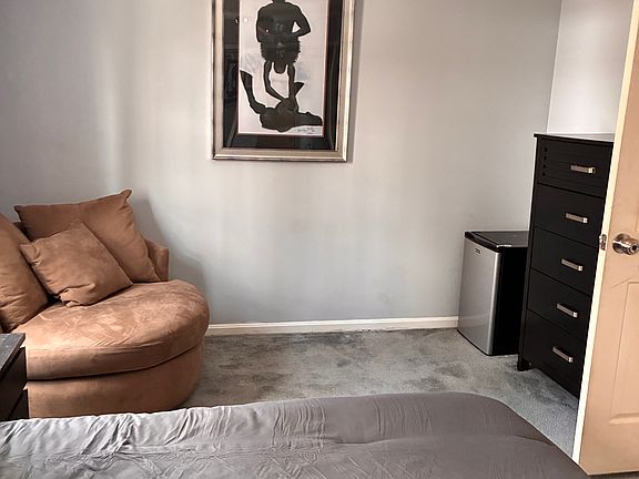 2nd image of 13102 Brahms Ter