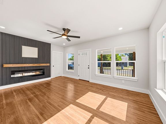 5th image of 1319 Galloway Ave