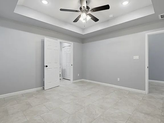 5th image of 1197 Chisolm Trl #A