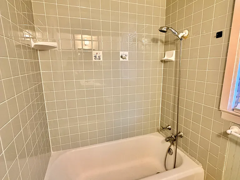 3208 Duval St #2 — Photo 11