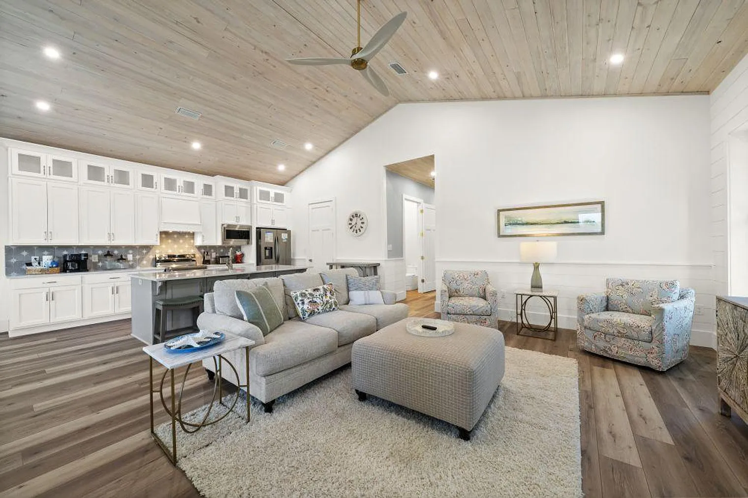 4 bed, 3.0 bath, 2238 sqft, $4,783 — Photo 2