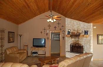3rd image of 106 County Road 144