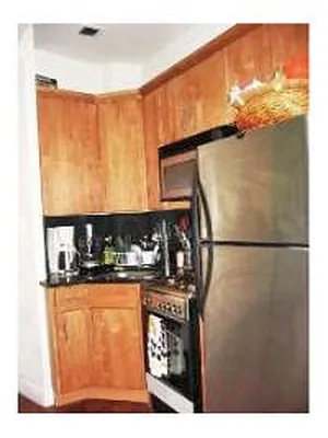 Rented by Corcoran | media 32