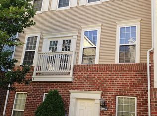 8065 Nicosh Circle Ln, Falls Church, VA