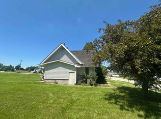 508 S 9th St, Albion, NE 68620
