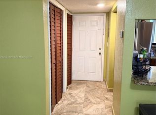 191 Lakeview Dr APT 103, Weston, FL 33326