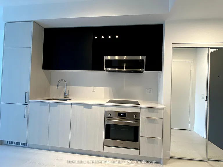 308 Jarvis St #1302 — Photo 6