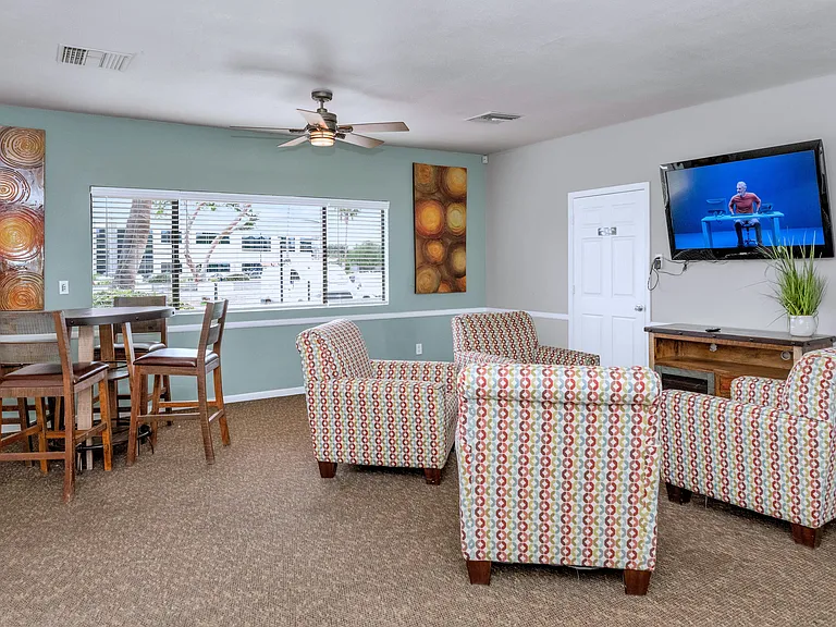 Gila Springs Apartments — Photo 46