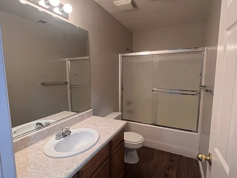 1692 Mount Whitney Ave — Photo 9
