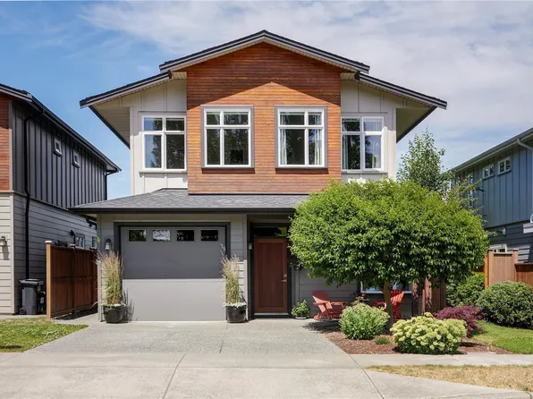 2020 Deerbrush Cres, North Saanich, BC V8L 0C5