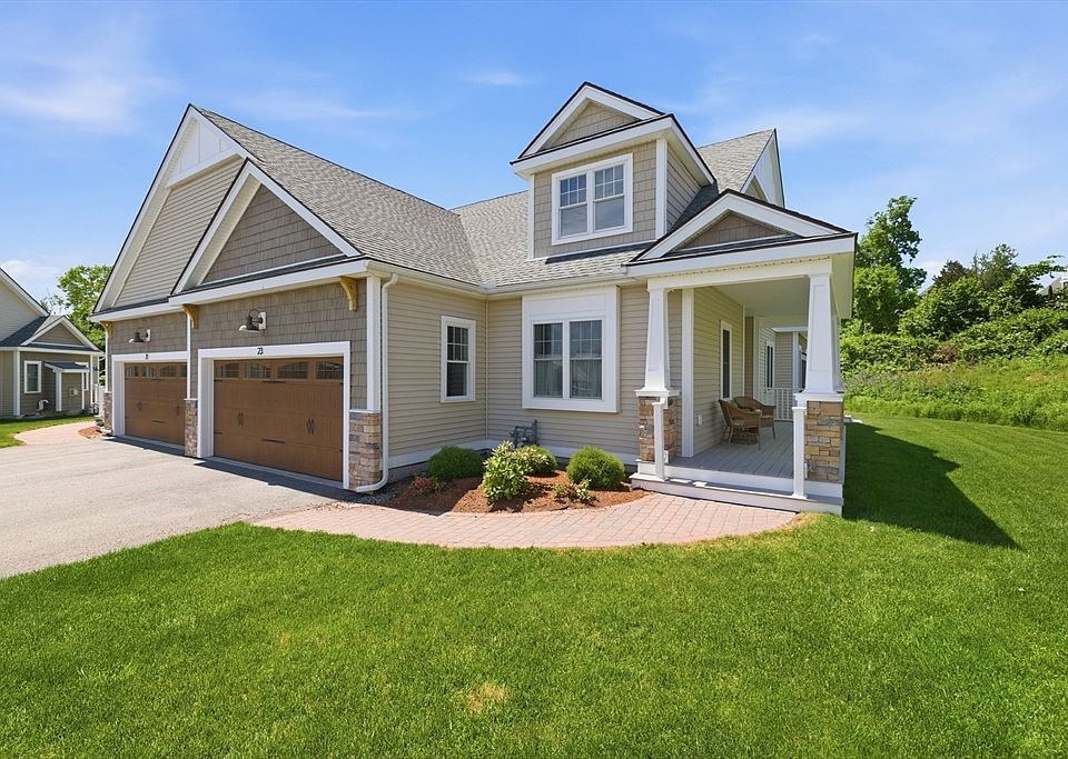 1st image of 23 Fox Hill Ln #23