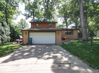 505 W Oda Dr, Mahomet, IL