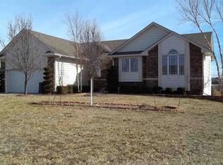 440 N Meadowlark Dr, El Dorado, KS 67042